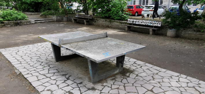 Tischtennisplatte-am-Floßplatz